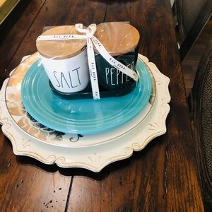 Rae Dunn Salt and Pepper Set